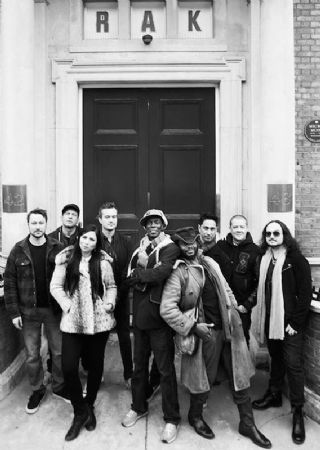 Maxi Jazz & The E-Type Boys