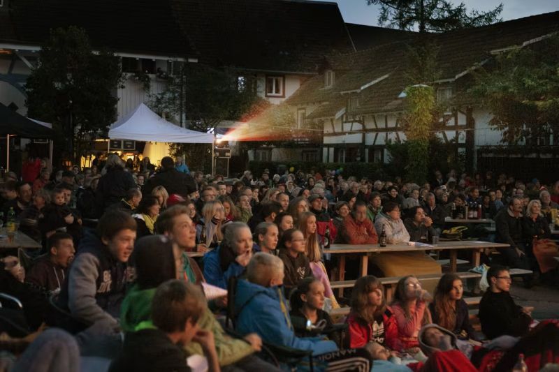 Dorfplatzkino Osterfingen