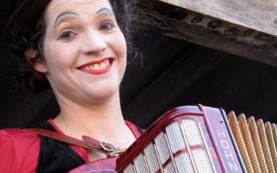 Vorstadt Variété - «Vive la France!»