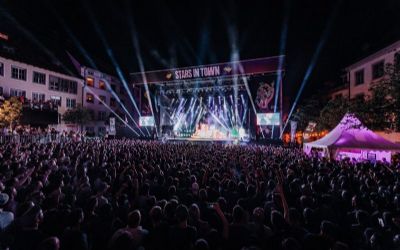 Stars in Town - Placebo (UK), Editors (UK), Donots (D)